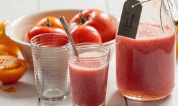 Công thức nước ép cà chua giúp làm đẹp da