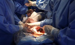 Hải Phòng: Giữ chân người bệnh nhờ đổi mới kỹ thuật và nâng cao dịch vụ