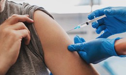 Vaccine vẫn l&#224; l&#225; chắn hiệu quả nhất trước biến thể JN.1 của COVID-19