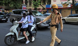 CSGT Hà Nội gửi thông báo về ngành giáo dục gần 2.000 học sinh vi phạm giao thông