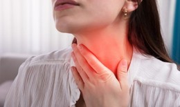 Đau họng do đ&#226;u?