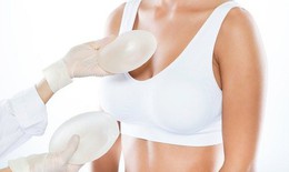 Những tai biến trong và sau nâng ngực chị em cần biết