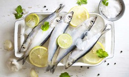 Cá mòi có 9 lợi ích sức khỏe đáng ngạc nhiên