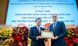 Người thầy ngành y: Hành trình đam mê khoa học và tận hiến vì thế hệ mai sau