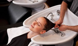 Mẹo nhỏ giúp tóc khỏe đẹp trong mùa đông