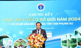'Công việc của cán bộ y tế cơ sở thường xuyên phải đối mặt với nhiều khó khăn, áp lực...'