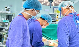 Người phụ nữ chi hơn 100 triệu hút mỡ tạo hình thành bụng và cái kết