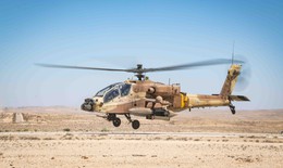 Israel sử dụng trực thăng Apache để đánh chặn UAV