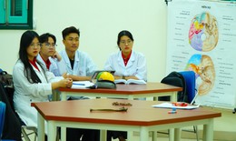 Băn khoăn về điều chỉnh ngưỡng xét tuyển ngành sức khoẻ