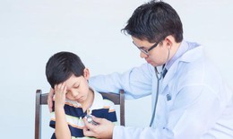C&#225;ch ph&#225;t hiện sớm trẻ bị ngộ độc ch&#236;