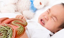 Trẻ dưới 2 tuổi c&#243; n&#234;n tẩy giun?