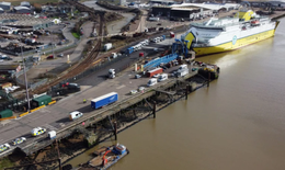 Sẵn sàng biện pháp bảo hộ nếu có ‘7 người Việt trong thùng xe tải ở Anh’