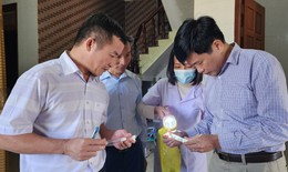 Liên tiếp ghi nhận các ca bệnh sốt rét từ nước ngoài về, Hà Tĩnh cấp tập lấy lam máu xét nghiệm