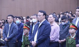 Chủ tịch T&#226;n Ho&#224;ng Minh nhận mức &#225;n 8 năm t&#249;