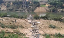 Sập cầu treo ở huyện miền núi Nghệ An