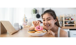 Vì sao ăn kiêng ít calo mà không giảm được cân?