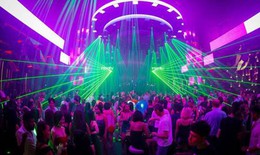 Dịch vụ karaoke, vũ trường có tính chất nhạy cảm, cần quản lý chặt chẽ