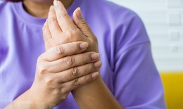 Khi nào cần bổ sung vitamin B12 ngay?