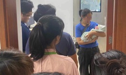 Bé gái 12 tuổi ở Hà Nội bị người hàng xóm xâm hại đã sinh con trai