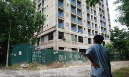 Chuy&#234;n gia chỉ c&#225;ch hạ &#39;cơn sốt&#39; gi&#225; nh&#224; đất