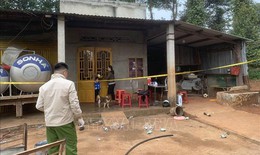 Đang hát karaoke thì bị bạn nhậu dùng nồi đánh tử vong
