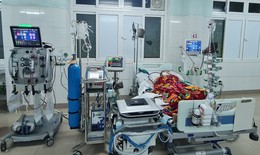 Hai lần chạy ECMO cứu sống thần kỳ người phụ nữ c&#243; tr&#225;i tim &#39;si&#234;u nhạy cảm&#39;