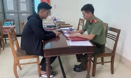 Bị kiểm tra nồng độ cồn, nam thanh niên xúc phạm công an, đăng tin sai sự thật lên mạng