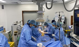 Bệnh viện Trung ương Huế kh&#225;m s&#224;ng lọc bệnh tim mạch miễn ph&#237; cho người d&#226;n H&#224; Tĩnh