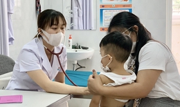 Hà Nội, sốt xuất huyết giảm, tay chân miệng tăng