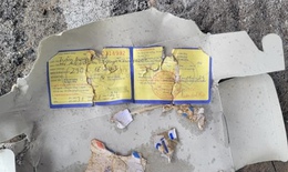 Tìm tung tích nam giới tử vong dưới gầm cầu Nhật Tân