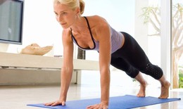 Làm thế nào để có cơ bụng săn chắc sau tuổi 50?