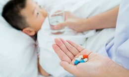 Cách chọn thuốc hạ sốt an toàn và hiệu quả cho trẻ?