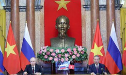 Chủ tịch nước Tô Lâm và Tổng thống Vladimir Putin chứng kiến trao các văn kiện hợp tác Việt - Nga