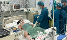 Bé trai 5 tuổi trong vụ ngộ độc bánh mì ở Đồng Nai đã tử vong
