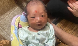 Bé trai sơ sinh bị bỏ rơi trước cổng nhà dân