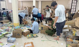 Hậu Giang: Phát hiện kho sách giáo khoa giả lớn nhất từ trước đến nay