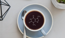 Ai kh&#244;ng n&#234;n ti&#234;u thụ caffeine?