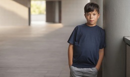 Dậy thì sớm ở nam giới điều trị như thế nào?