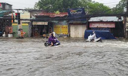 &#193;p thấp nhiệt đới mạnh l&#234;n th&#224;nh b&#227;o, cả nước mưa d&#244;ng