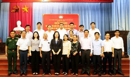 Bộ trưởng Bộ Y tế Đào Hồng Lan tiếp xúc cử tri tại TP Từ Sơn, Bắc Ninh