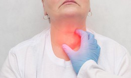 Ai đang điều trị cường giáp cần lưu ý những điều này khi dùng thuốc