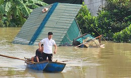 Tiếp tế lương thực cho gần 10 ngh&#236;n người d&#226;n ngoại &#244; TP Thanh H&#243;a