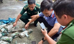 Người dân giao nộp 25kg nghi là ma túy trôi dạt vào bờ biển Côn Đảo