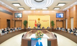 Tổng Thư ký Quốc hội công bố 5 nghị quyết của UBTVQH