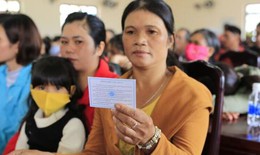 Ph&#250; Thọ tăng cường an sinh x&#227; hội: 100% hộ ngh&#232;o, hộ cận ngh&#232;o được hỗ trợ tham gia bảo hiểm y tế