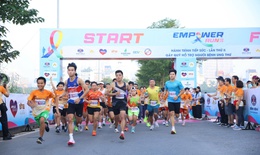 Gần 3.000 người chạy góp quỹ giúp bệnh nhân ung thư nghèo