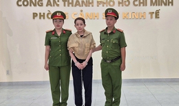 DJ Ngân 98 nói gì về những sản phẩm mình kinh doanh?