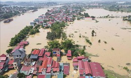 Bắc Ninh: Hơn 700 hộ dân xã Tiên Lục vẫn bị cô lập do mưa lũ