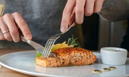 Thời điểm ăn cá hồi tốt nhất để tăng lợi ích của omega-3