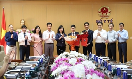 Bộ trưởng Đào Hồng Lan trao quyết định điều động, bổ nhiệm, bổ nhiệm lại lãnh đạo một số đơn vị